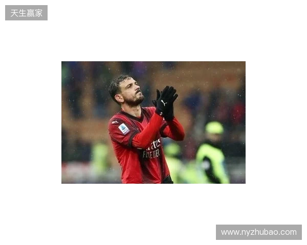 记者：如果巴尔泰萨吉没完全恢复，埃斯图皮尼安将在德比首发